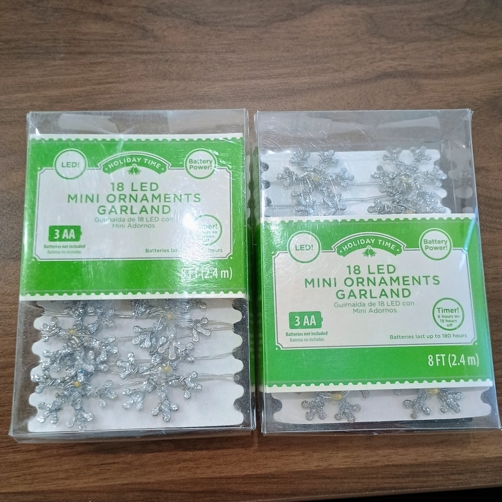 Holiday Time Silver Snowflake LED Lights